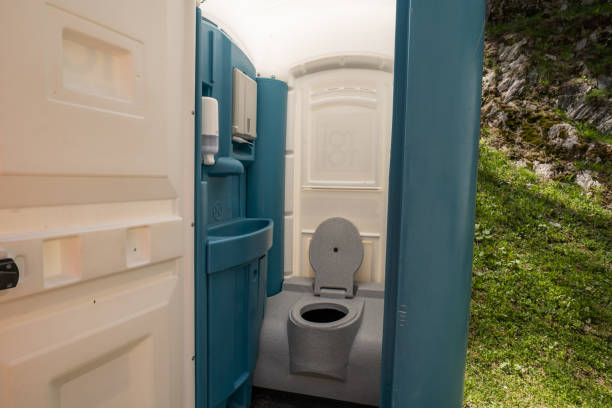 Best Luxury portable toilet rental  in Dublin, TX